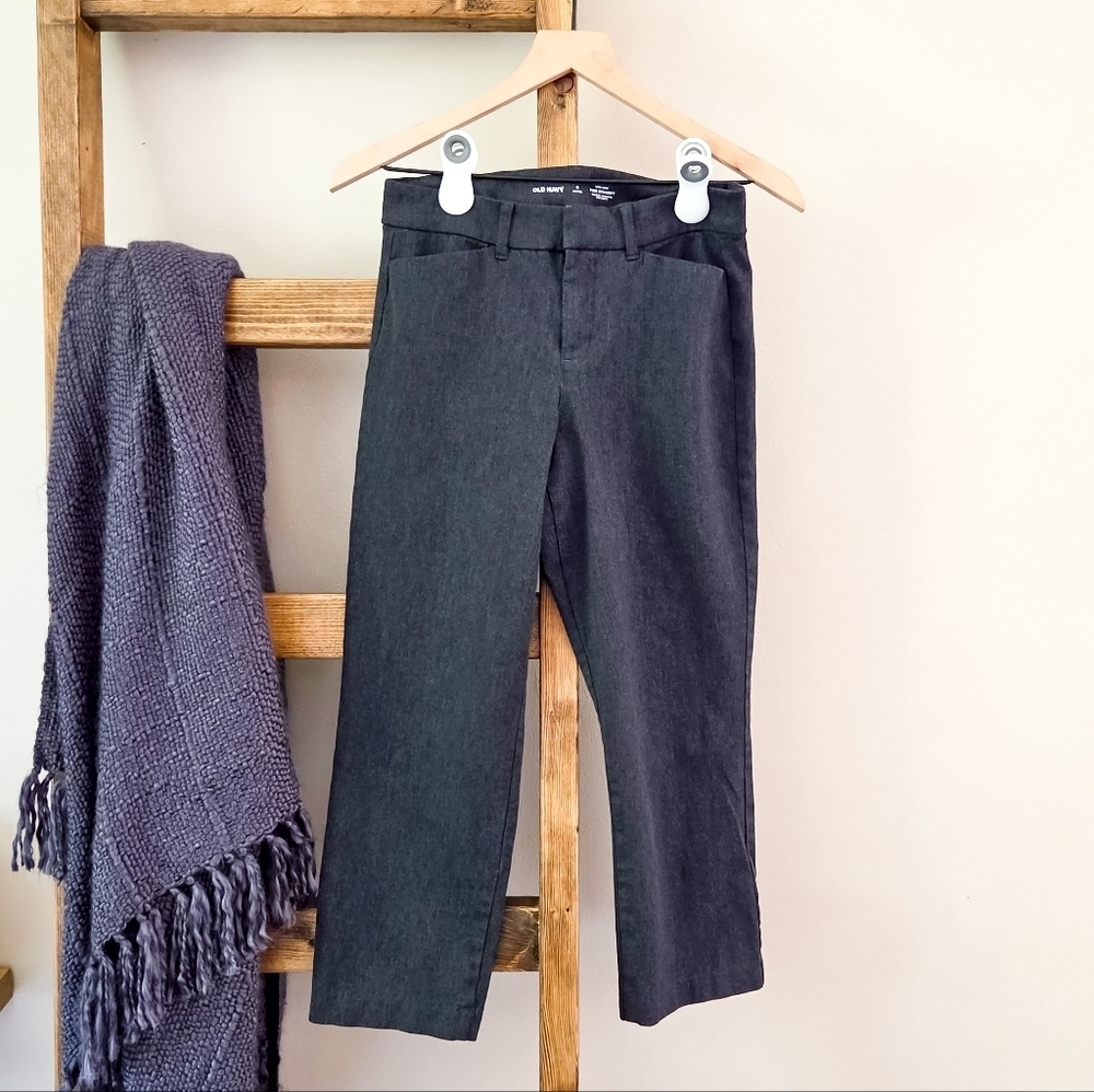 Old Navy Pixie Slacks - Charcoal Gray (Size 4P)